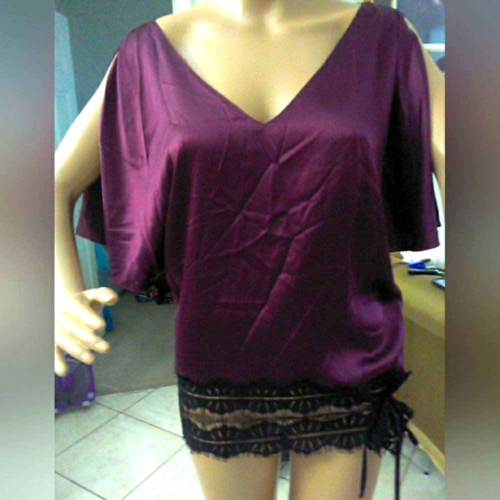 SILK DIANE SAMANDI Chic V-Neck Satin Top W/ Lace Hem &. SIDE TIE SZ. SM